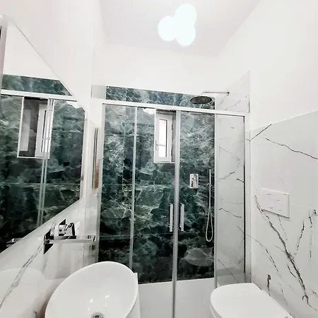 Rhome Sweet Rhome * Rome