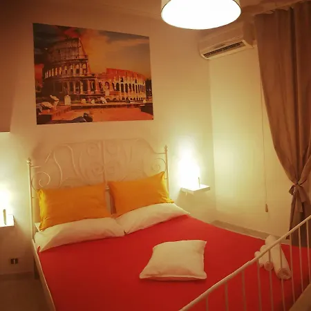 Rhome Sweet Rhome Apartment